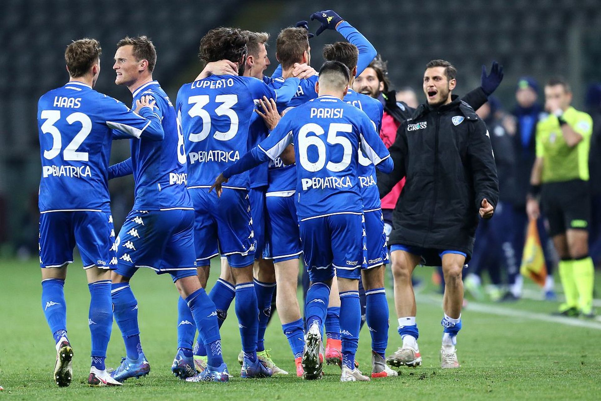 阵容调整 阵容调整